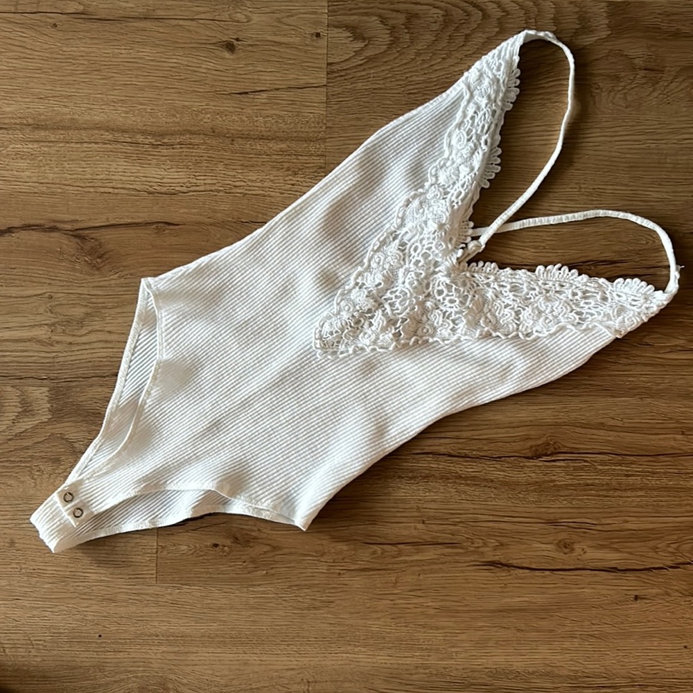 Lace appliqué bodysuit
